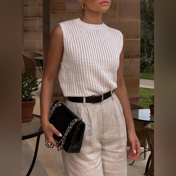 NWT White Knitted top.Small. - Picture 3 of 7